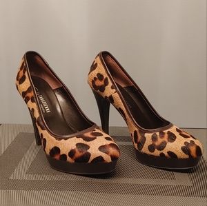 La CANADIENNE Cow Hyde Womens Shoes